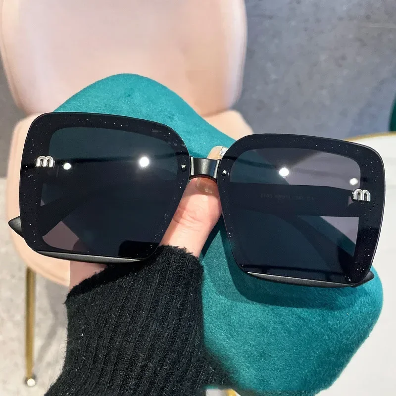 2024 New Fashion Luxury Brand Rimless Women Sunglasses For Men Vintage Designer Sun Glasses Square Red Shades UV400 Eyewear очки
2024 New Fashion Luxury Brand Rimless Women Sunglasses For Men Vintage Designer Sun Glasses Square Red Shades UV400 Eyewear очки