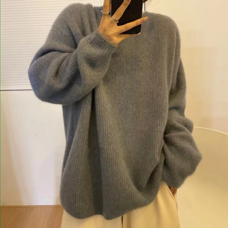 2023 autumn and winter new 100% pure wool sweater women's round neck casual pullover loose Korean version all-match top women
2023 autumn and winter new 100% pure wool sweater women's round neck casual pullover loose Korean version all-match top women