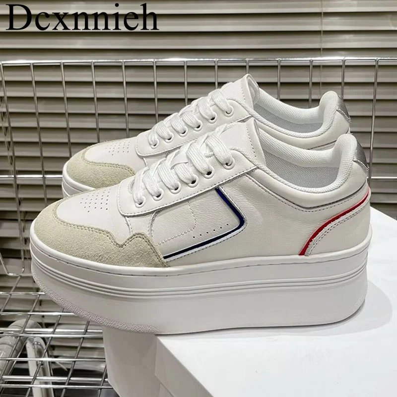 Flat Thick Sole Small White Shoes Women Round Toe Lace up Platform Shoes Spring Autumn Genuine Leather Comfortable Casual Shoes
Flat Thick Sole Small White Shoes Women Round Toe Lace up Platform Shoes Spring Autumn Genuine Leather Comfortable Casual Shoes
