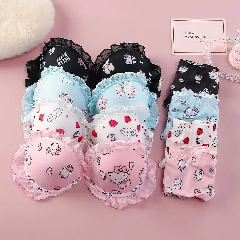 Kawaii Strapless Wrapped Girl Bra Panties Set HelloKittys Anime Underwear Cotton Little Chest Gathered Around Hanging Neck Suit
Kawaii Strapless Wrapped Girl Bra Panties Set HelloKittys Anime Underwear Cotton Little Chest Gathered Around Hanging Neck Suit