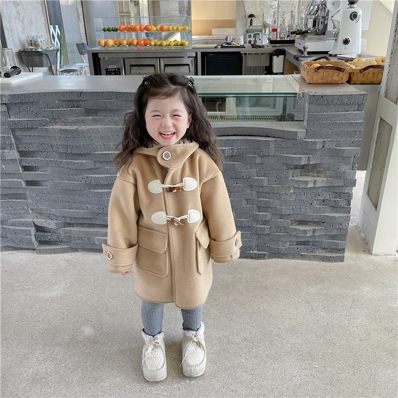 Girls Woolen Coat Jacket Windbreak 2023 Khaki Warm Thicken Winter Cotton Overcoat Christmas Teenagers Children's Clothing
Girls Woolen Coat Jacket Windbreak 2023 Khaki Warm Thicken Winter Cotton Overcoat Christmas Teenagers Children's Clothing