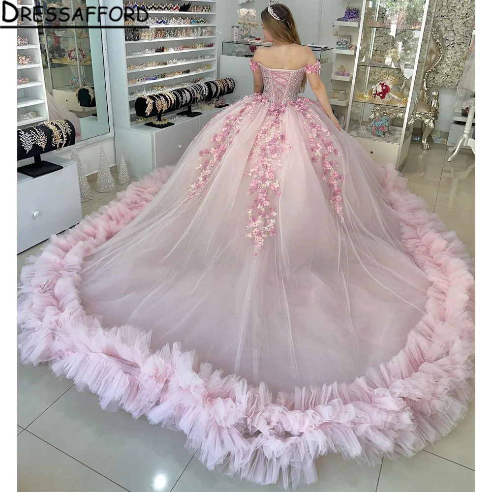 Pink Quinceanera Dresses Ball Gown 2024 Off Shoulder Beaded Sweet 16 Dress Birthday Gowns Vestidos De 15 Anos 
Pink Quinceanera Dresses Ball Gown 2024 Off Shoulder Beaded Sweet 16 Dress Birthday Gowns Vestidos De 15 Anos