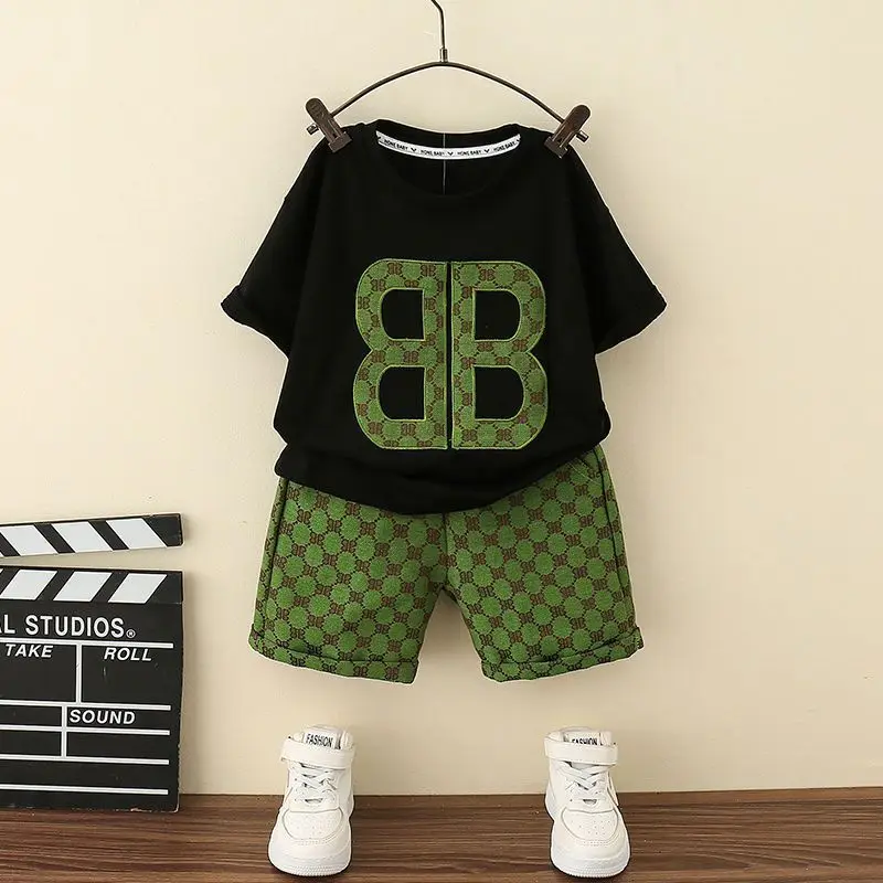 Summer Kids Short Sleeve Suit 2023 New Baby Boys Fashion Casual T-shirt+Green Shorts 2Pcs Set Children Loungewear Clothing 3-12Y
Summer Kids Short Sleeve Suit 2023 New Baby Boys Fashion Casual T-shirt+Green Shorts 2Pcs Set Children Loungewear Clothing 3-12Y