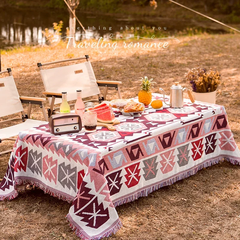 

Na Stół I Fotografia W TleWiosenna Wycieczka Kempingowa Z Kurczakiem Rolkami Obrus Décoration Table Anniversaire