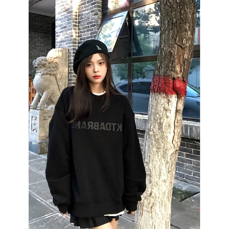 Korean Black New Crew Baggy Sweatshirt Women Fleece Thicken Fashion Letter Printing Street Lazy Wind Long Sleeves Pullover Top
Korean Black New Crew Baggy Sweatshirt Women Fleece Thicken Fashion Letter Printing Street Lazy Wind Long Sleeves Pullover Top