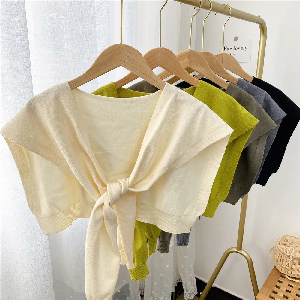 Vintage Women Necklace Detachable Lapel Shirt Knitted False Collar Girls Tie Neckwear Nep Kraagie Fake Collars Solid Color Cape
Vintage Women Necklace Detachable Lapel Shirt Knitted False Collar Girls Tie Neckwear Nep Kraagie Fake Collars Solid Color Cape