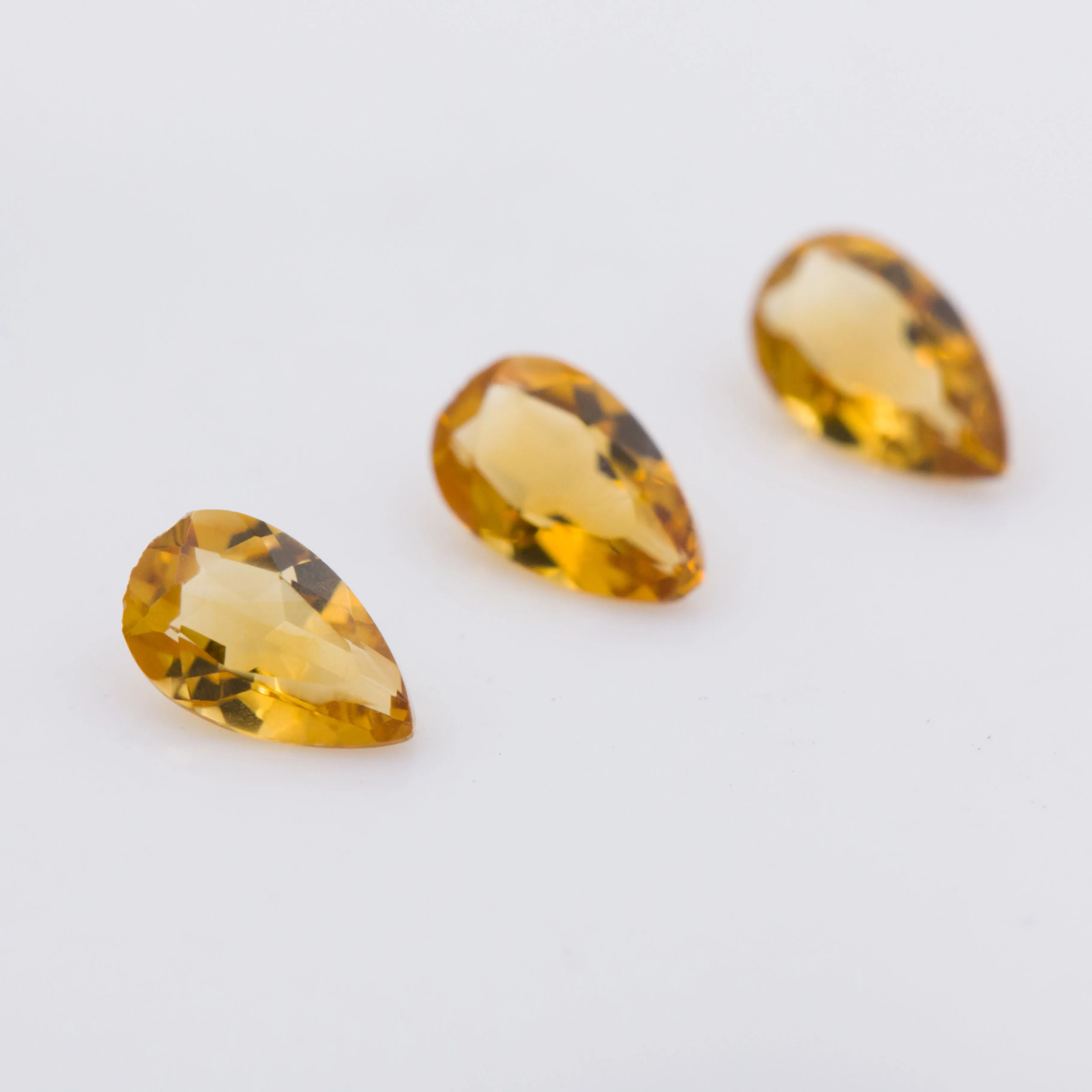 Wuzhou Factory Price Natural Citrine Pear Cut Loose Gemstone Keychain Bracelet Earrings For Women Necklace For Jewelry
Wuzhou Factory Price Natural Citrine Pear Cut Loose Gemstone Keychain Bracelet Earrings For Women Necklace For Jewelry