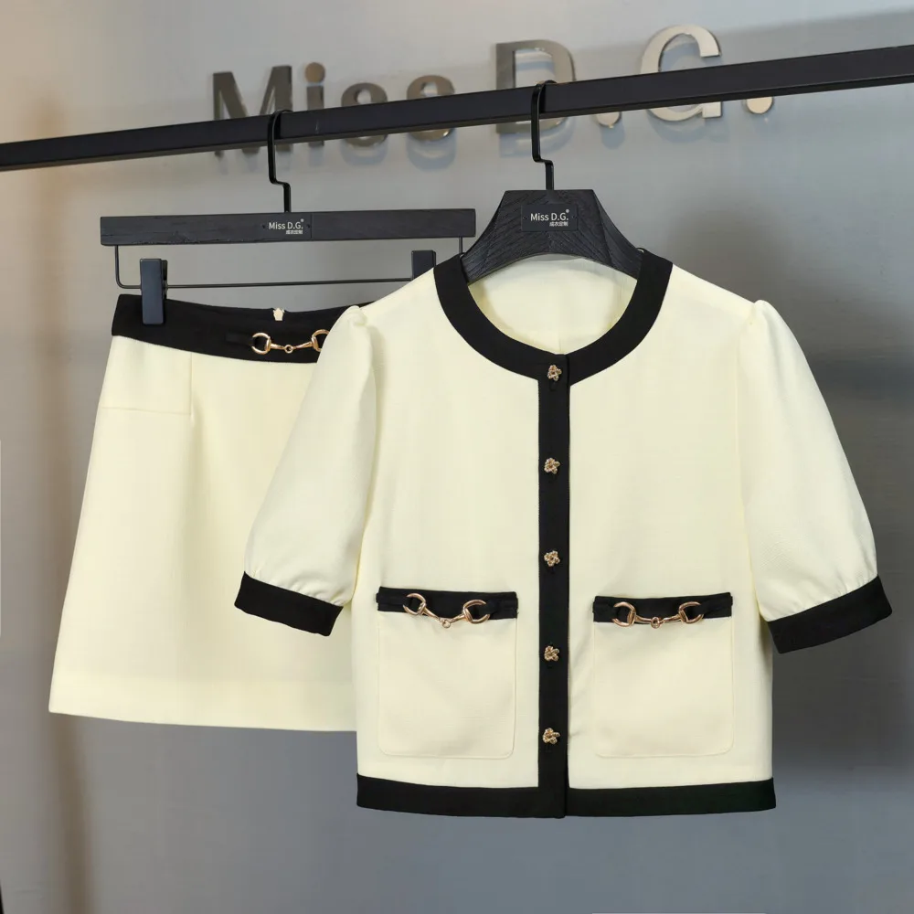 Small Fragrance Skirt Two Piece Set Summer Women's Outfits Short Sleeve Single-Breasted Cardigan Jacket High Waist Mini Skirt
Small Fragrance Skirt Two Piece Set Summer Women's Outfits Short Sleeve Single-Breasted Cardigan Jacket High Waist Mini Skirt