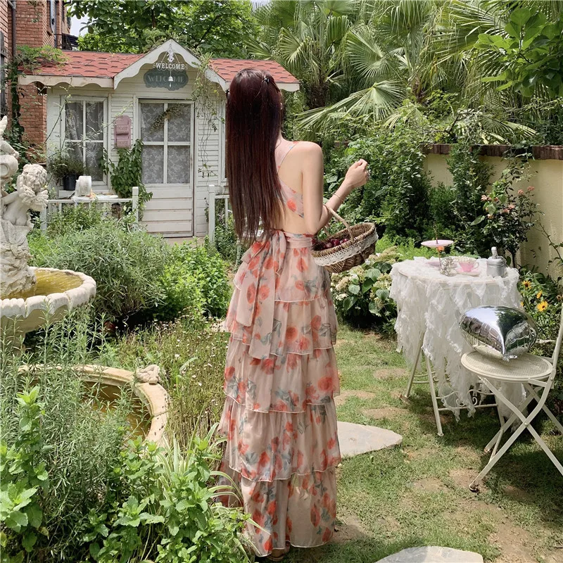 New 2023 Wear Backless Seaside Vacation Dress Bohemian Long dress Hanging Neck Immortal Dress Women Beach Skirt floral dress
New 2023 Wear Backless Seaside Vacation Dress Bohemian Long dress Hanging Neck Immortal Dress Women Beach Skirt floral dress