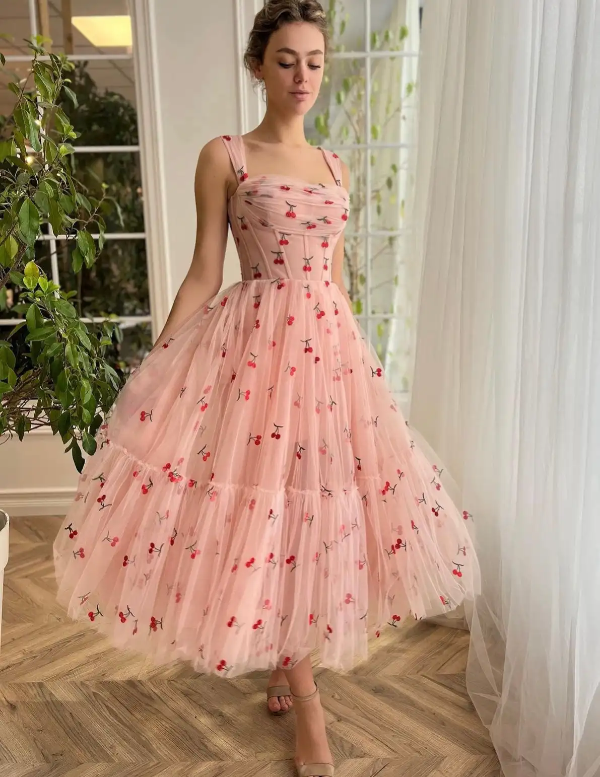 Blush Pink Tulle Prom Dresses Tea-Length Lace Embroidery Cherries 2024 New Sweet Homecoming Dresses Backless Evening Party Gowns
Blush Pink Tulle Prom Dresses Tea-Length Lace Embroidery Cherries 2024 New Sweet Homecoming Dresses Backless Evening Party Gowns