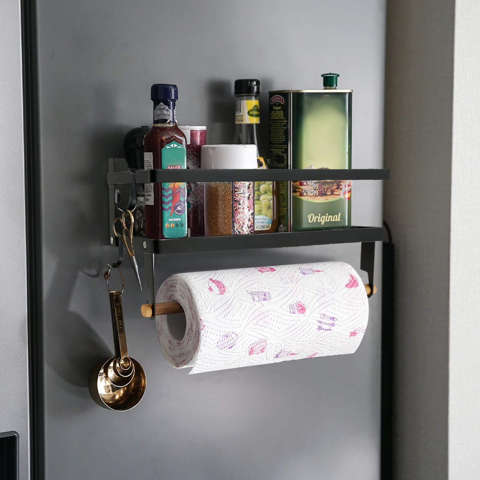 Magnetic Spice Rack with Paper Towel Holder Roll and 2 Hooks Magnetic Shelf Foldable Spice Organizer Metal Refrigerator
Magnetic Spice Rack with Paper Towel Holder Roll and 2 Hooks Magnetic Shelf Foldable Spice Organizer Metal Refrigerator