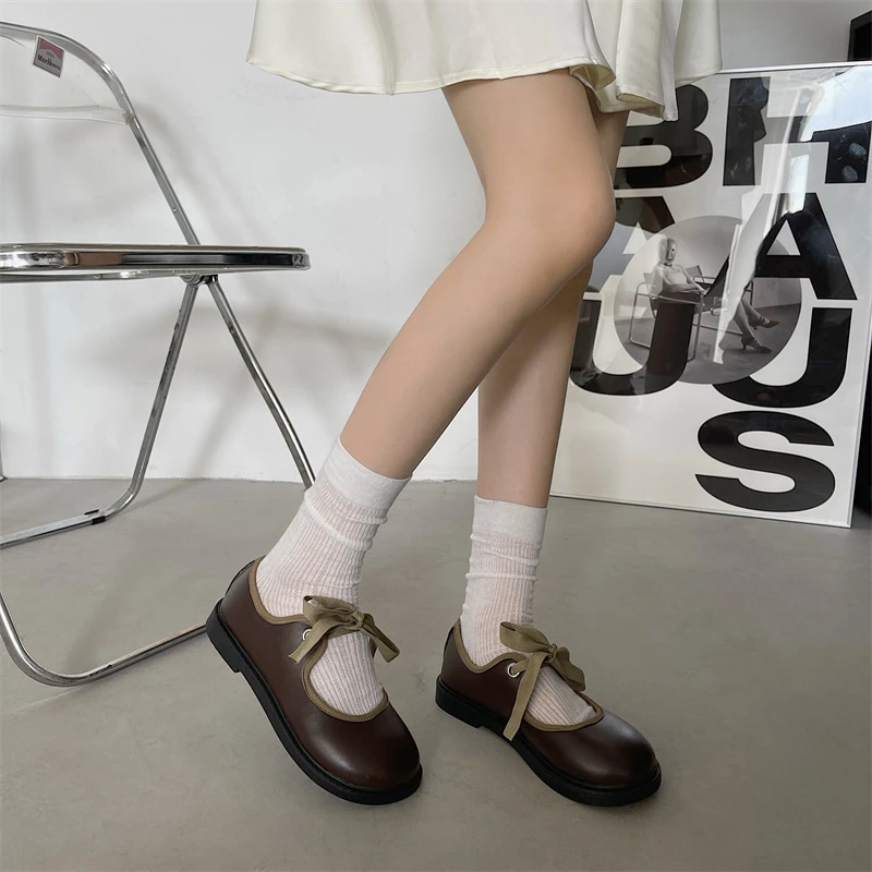 2024Woman Flats Round Toe Slip-on All-Match Low Heels Soft Autumn Casual Female Sneakers Shallow Mouth Dress Slip On Retro New
2024Woman Flats Round Toe Slip-on All-Match Low Heels Soft Autumn Casual Female Sneakers Shallow Mouth Dress Slip On Retro New