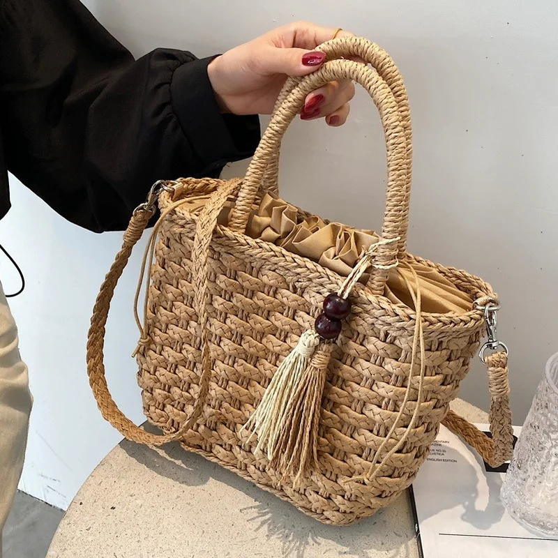 Fashion Tassel Straw Handbag 2023 Summer New Hand-Woven Rattan Woven Purse Wicker Beach Bohemia Shoulder Messenger Bags
Fashion Tassel Straw Handbag 2023 Summer New Hand-Woven Rattan Woven Purse Wicker Beach Bohemia Shoulder Messenger Bags