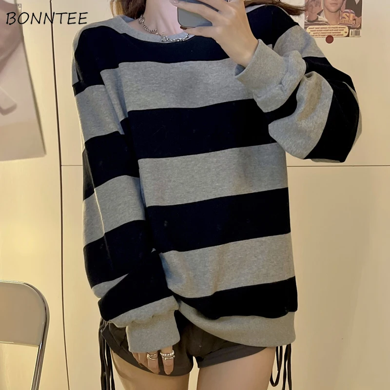 

Sweatshirts Women Loose O-neck Striped Hip Hop Ins Casual Soft Cozy Street Wear Chic Retro College Young All-match Fashion BF