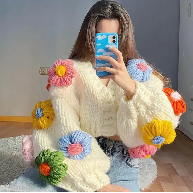 

RDMQ 2023 3D Flowers Short Cardigans Thick Warm Vintage Autumn Winter Women Sweaters Korean Fashion V Neck Sweet Knitwears