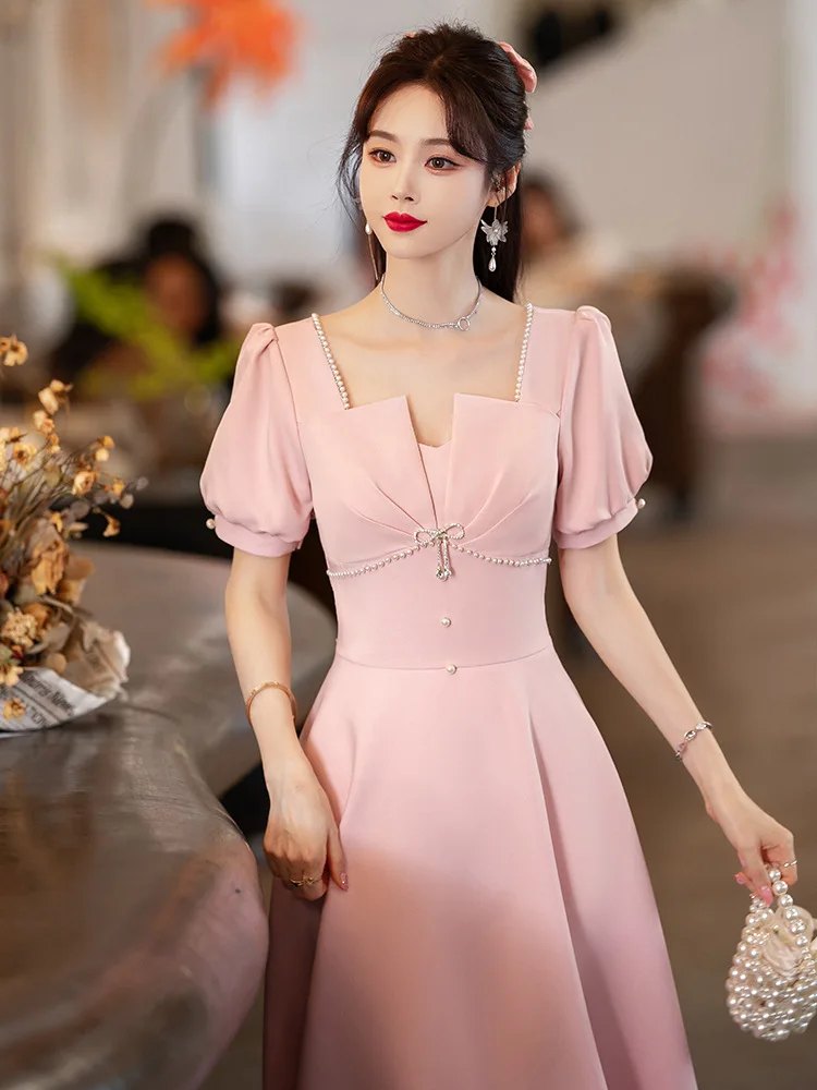 Pink Bridesmaid Dress Pearls Beading Bow A-Line Evening Dress Simple Elegant Mid-Length Party Princess Gowns
Pink Bridesmaid Dress Pearls Beading Bow A-Line Evening Dress Simple Elegant Mid-Length Party Princess Gowns