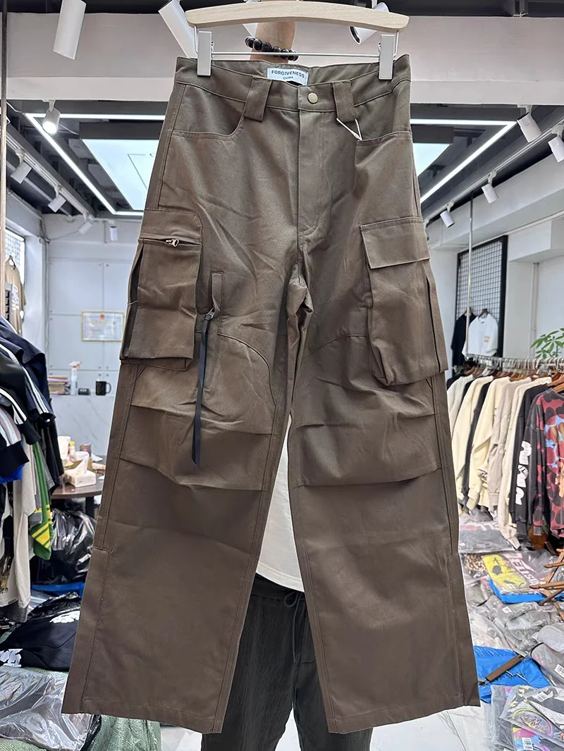 Forgiveness Oversized Retro Patchwork Pockets, Zippered Work Clothes, Men's And Women's Straight Casual Pants
Forgiveness Oversized Retro Patchwork Pockets, Zippered Work Clothes, Men's And Women's Straight Casual Pants