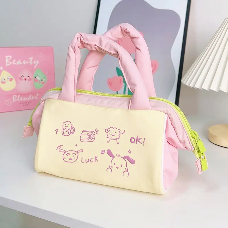 Kawaii полакко Sanrio аниме косметичка Милая цветная мультяшная сумка большой емкости портативный хранилище Высокая красота девочка игрушка Подарки
Kawaii полакко Sanrio аниме косметичка Милая цветная мультяшная сумка большой емкости портативный хранилище Высокая красота девочка игрушка Подарки