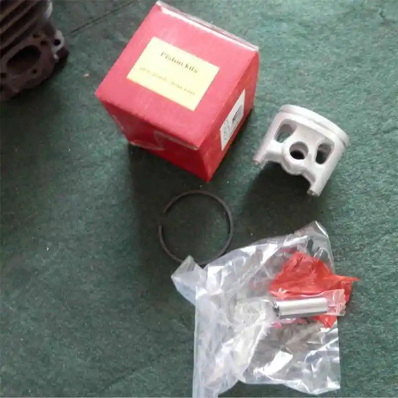 DCS52 PISTON KIT 44MM FOR MAKITA PS-52 DCS520 DCS5200i CHAINSAWS CYLINDER KOBLEN RINGS PIN CLIPS ASSEMBLY 027130032 
DCS52 PISTON KIT 44MM FOR MAKITA PS-52 DCS520 DCS5200i CHAINSAWS CYLINDER KOBLEN RINGS PIN CLIPS ASSEMBLY 027130032