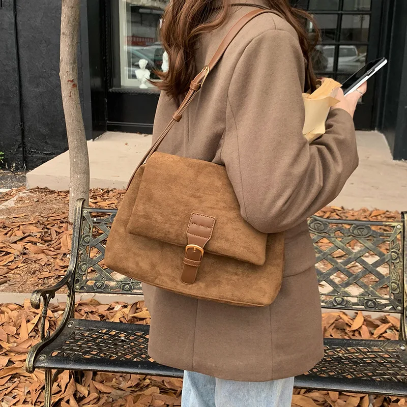 Large Women Shoulder Bag Casual Faux Suede Designer Handbags Fashion Tote Bags for Women Crossbody Bags Females Shopper Clutch
Large Women Shoulder Bag Casual Faux Suede Designer Handbags Fashion Tote Bags for Women Crossbody Bags Females Shopper Clutch