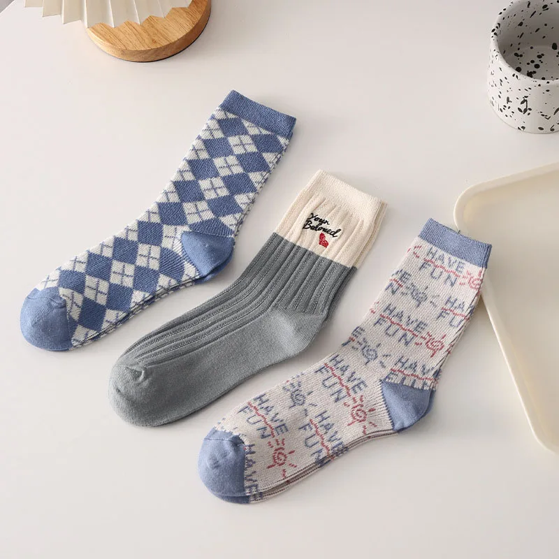 2023 Autumn New Korean Edition Girls' Mid tube Socks Retro Versatile Trend Casual Breathable Cotton Socks 3 Pair For Women
2023 Autumn New Korean Edition Girls' Mid tube Socks Retro Versatile Trend Casual Breathable Cotton Socks 3 Pair For Women