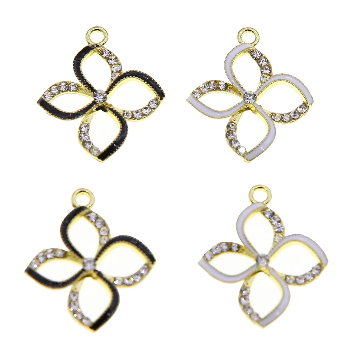 50pcs 26.5*23*4 jewelry DIY accessories Hollow four-leaf butterfly garland pendant Simple diamond-inlaid clothing necklace mater
50pcs 26.5*23*4 jewelry DIY accessories Hollow four-leaf butterfly garland pendant Simple diamond-inlaid clothing necklace mater