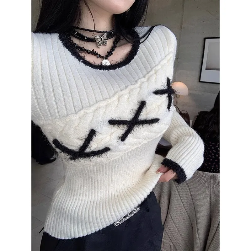 

Miiiix Korean Fashion Retro Design Feeling Pullover Slim Fit Women's Contrast Color Inner Layer Sweater Bottom Knitted Top