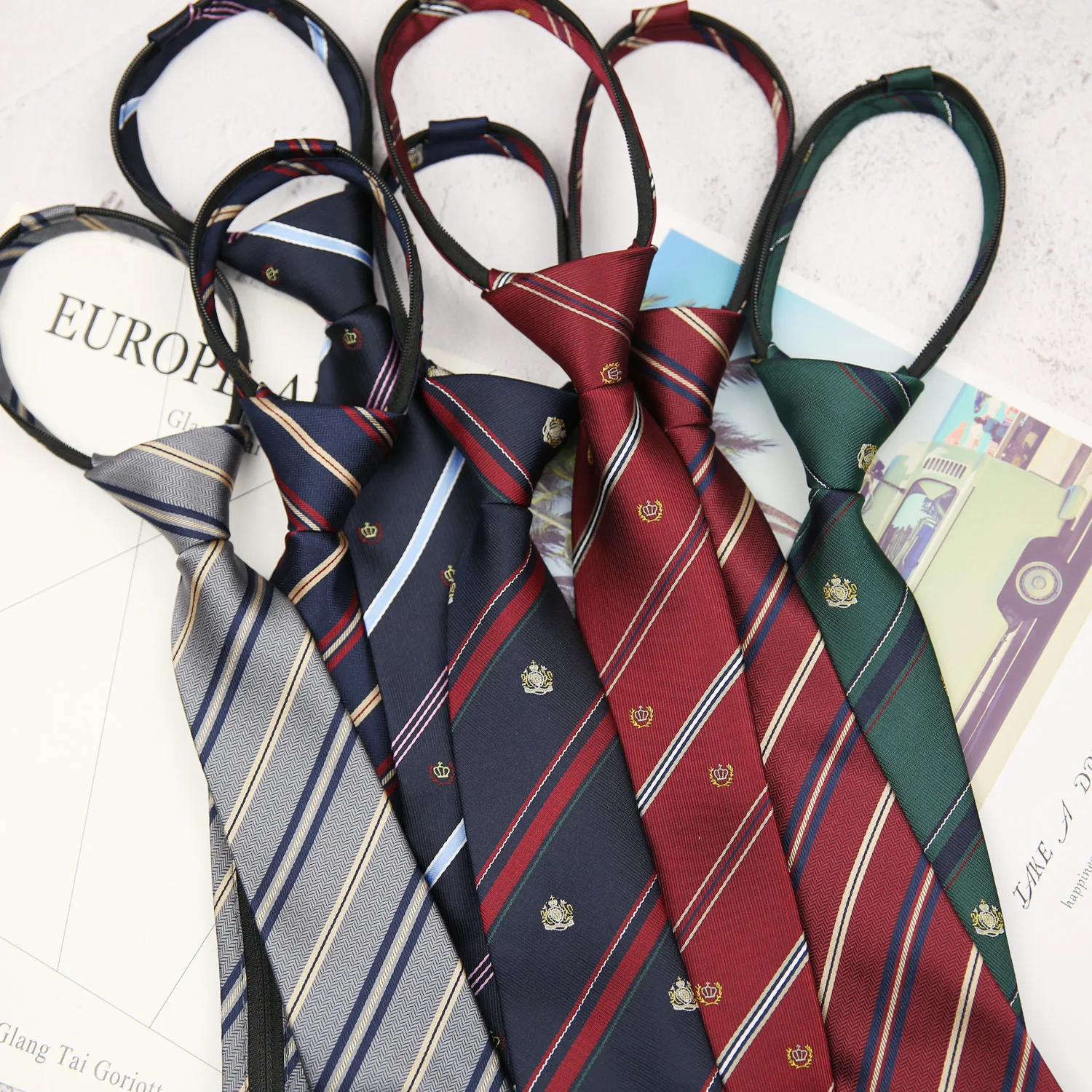 New Tide Campus Style Jk Uniform Navy Blue Claret Striped Lazy Zipper Polyester Tie for Students Daily Wear Versatile
New Tide Campus Style Jk Uniform Navy Blue Claret Striped Lazy Zipper Polyester Tie for Students Daily Wear Versatile