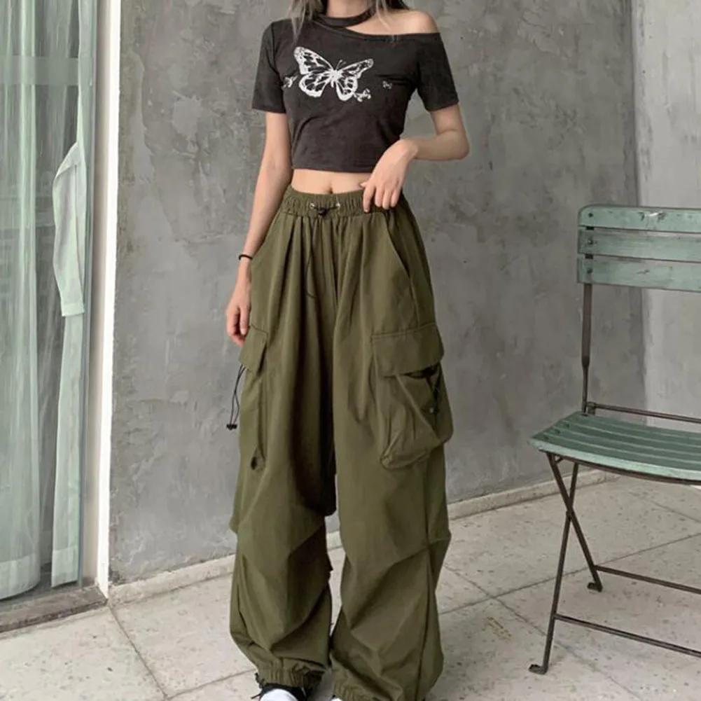 Y2K Women Cargo Pants Vintage Streetwear Baggy Wide Leg Sweatpants Casual Drawstring Pocket Tech Fashion Trousers
Y2K Women Cargo Pants Vintage Streetwear Baggy Wide Leg Sweatpants Casual Drawstring Pocket Tech Fashion Trousers