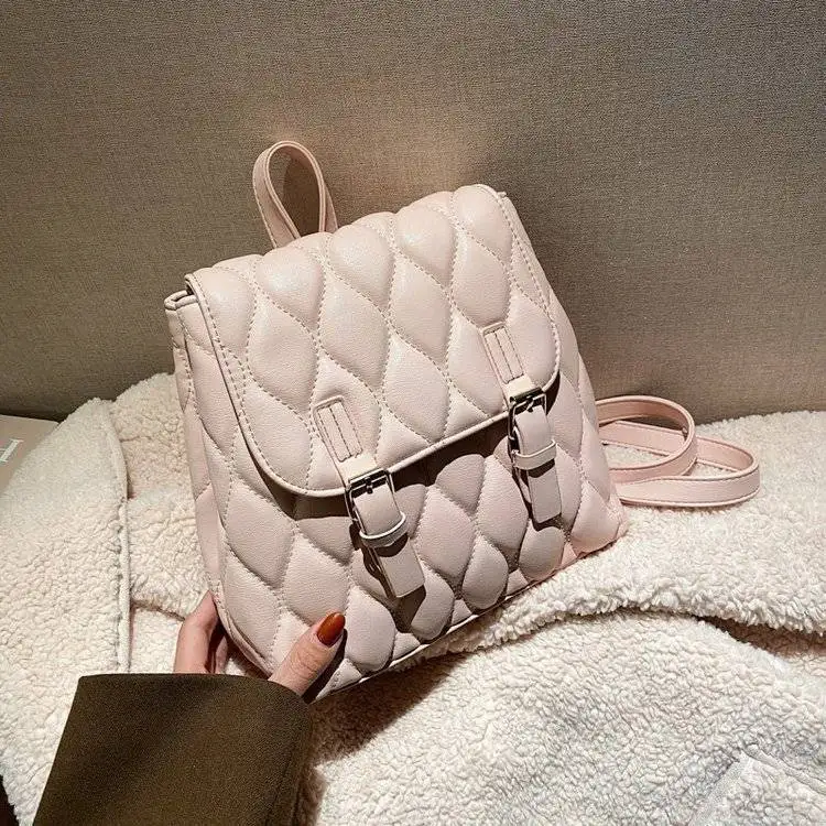 Backpack for Women Korean New Fashion Design Diamond Checker Small Fragrance Versatile Mini Backpack Leisure Travel Shoulder Bag
Backpack for Women Korean New Fashion Design Diamond Checker Small Fragrance Versatile Mini Backpack Leisure Travel Shoulder Bag