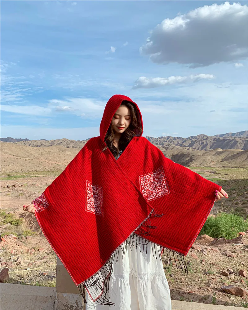 

Spring Autumn Ethnic Style Travel Cape Warm Sunscreen Multi functional Imitation Cashmere Poncho Lady Capes Red Cloaks