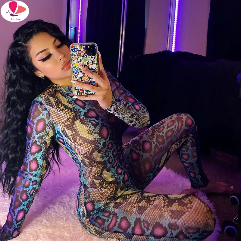 Woman Elegant Clothing Party Pleated Snake Print Hip Lift Skinny Casual Long Jumpsuit For Women Female Romper One-piece Bodysuit
Woman Elegant Clothing Party Pleated Snake Print Hip Lift Skinny Casual Long Jumpsuit For Women Female Romper One-piece Bodysuit