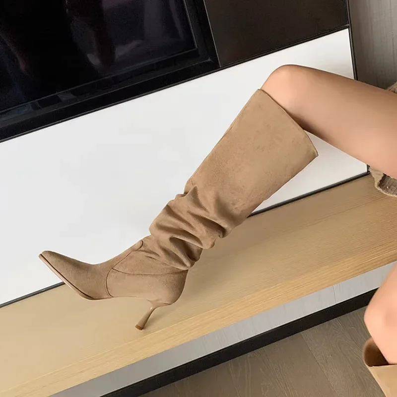 

2024 New Cow Suede Leather Women Boots Pointed Toe High Heels Knee High Boots Autumn Fashion Sexy Western Boots