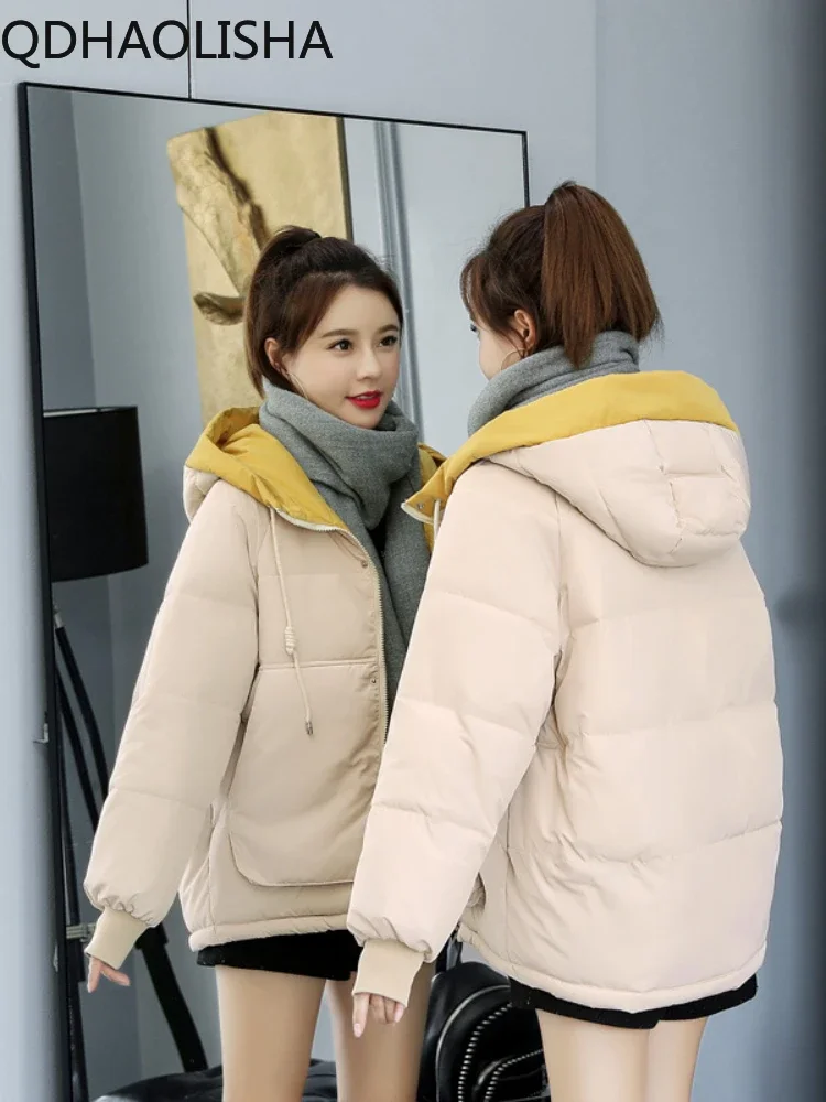 Women's Jacket Women's Short Winter 2023 New in Long Sleeved Hooded Zipper Hairless Collar Korean Version Bread Cotton Jacket
Women's Jacket Women's Short Winter 2023 New in Long Sleeved Hooded Zipper Hairless Collar Korean Version Bread Cotton Jacket