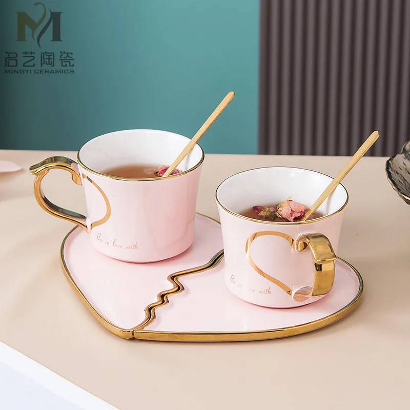 Heart Heart-printed Ceramic Coffee Cup Creative New Couple Breakfast Mug Saucer Valentine's Day Gift Set
Heart Heart-printed Ceramic Coffee Cup Creative New Couple Breakfast Mug Saucer Valentine's Day Gift Set
