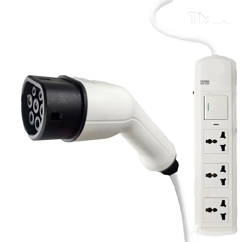 V2L V2H New Energy Vehicle Charger Outdoor Camping Extended Power Cord Socket 3.5kw EV Discharge Gun with Cable Plug
V2L V2H New Energy Vehicle Charger Outdoor Camping Extended Power Cord Socket 3.5kw EV Discharge Gun with Cable Plug