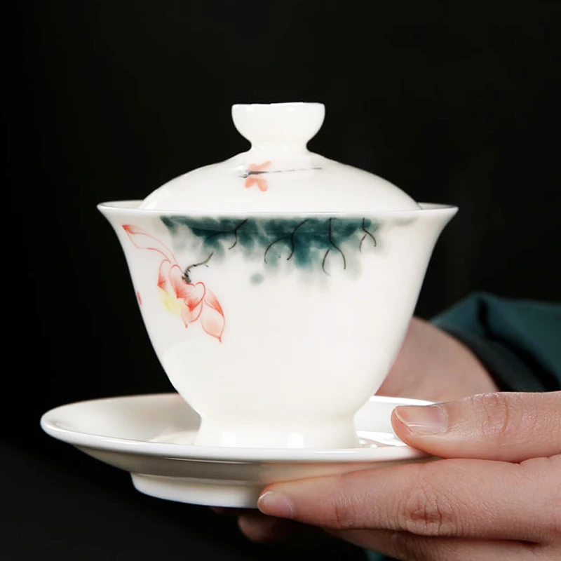 Белый фарфор Dehua чайный набор Tureen, 180 мл, ручная роспись лотоса, гайwan, традиционная китайская керамическая чашка для чая, чайный набор кунг-фу
Белый фарфор Dehua чайный набор Tureen, 180 мл, ручная роспись лотоса, гайwan, традиционная китайская керамическая чашка для чая, чайный набор кунг-фу