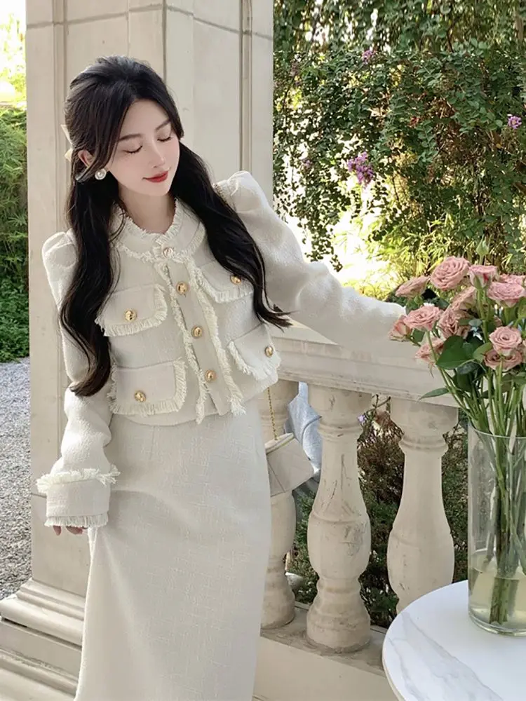 French Style Elegant Short Suit Jacket High Waist Skirt Two-Piece Set Early Spring and Autumn Women's Suit Long Skirt Dress Set
French Style Elegant Short Suit Jacket High Waist Skirt Two-Piece Set Early Spring and Autumn Women's Suit Long Skirt Dress Set