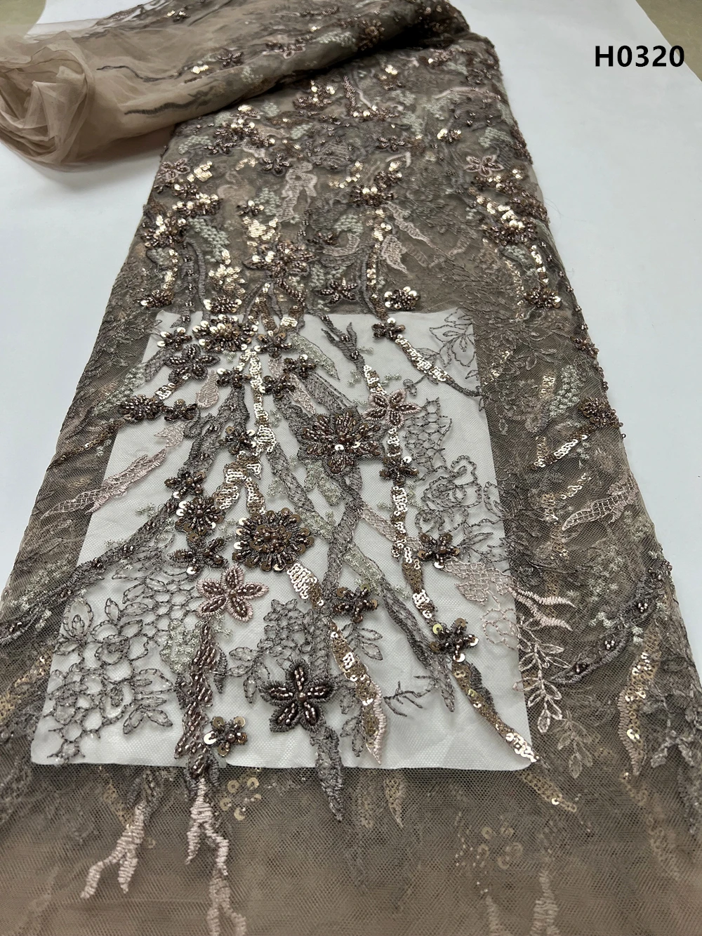 Кружевная ткань из французского тюля с нигерийской вышивкой, водорастворимые блестки, свадебное платье, высокое качество, 5 ярдов, H0320, 2024 
Кружевная ткань из французского тюля с нигерийской вышивкой, водорастворимые блестки, свадебное платье, высокое качество, 5 ярдов, H0320, 2024