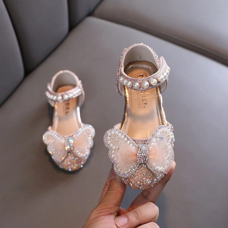 

2024 Girls Rhinestone Bowknot Sandals Kids Glitter Pearl Flat Princess Children Sequined Pu Leather Sandals Baby Show Shoes
