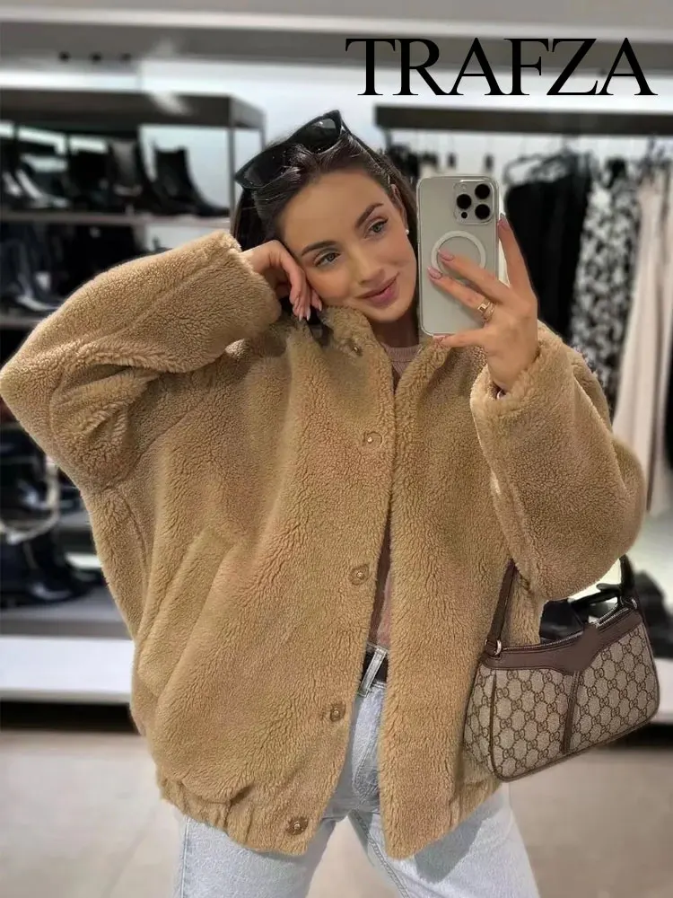 TRAFZA Autumn Plus Velvet Bomber Jacket For Women Fashion Trend Loose Single Breasted Jackets Female Warm Women's Cardigan Coat
TRAFZA Autumn Plus Velvet Bomber Jacket For Women Fashion Trend Loose Single Breasted Jackets Female Warm Women's Cardigan Coat