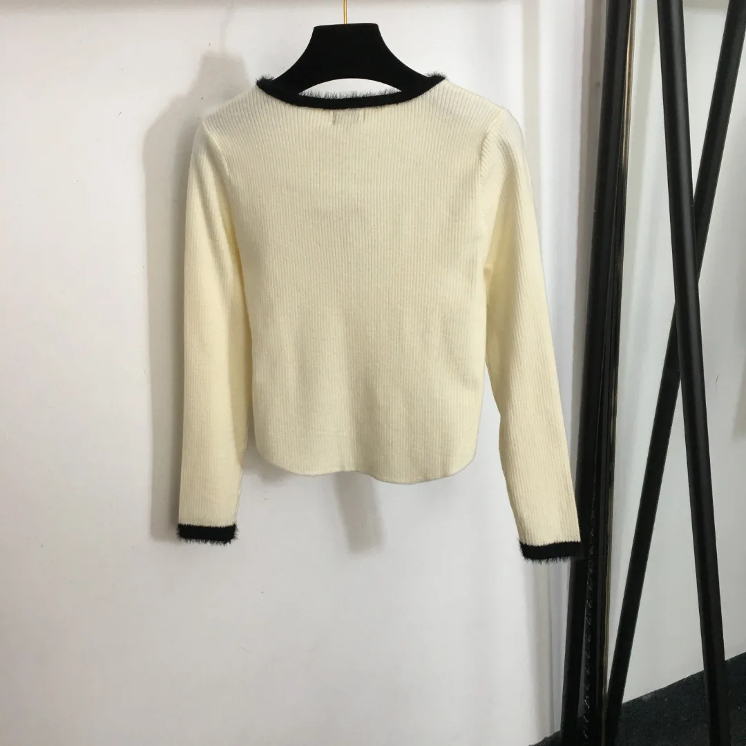 2023 Autumn Winter Women's Top New Hot Diamond Square Collar Long Sleeve Knitted Cardigan Top Beige White Pink Grey Black 9076
2023 Autumn Winter Women's Top New Hot Diamond Square Collar Long Sleeve Knitted Cardigan Top Beige White Pink Grey Black 9076