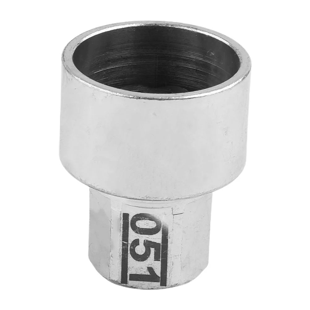 Hot Sale Wholesale Automobile Accessories For 5 Series F10/F11 Screw Nut Removal Key Anti-Theft Nut Bolt Screw Lug
Hot Sale Wholesale Automobile Accessories For 5 Series F10/F11 Screw Nut Removal Key Anti-Theft Nut Bolt Screw Lug