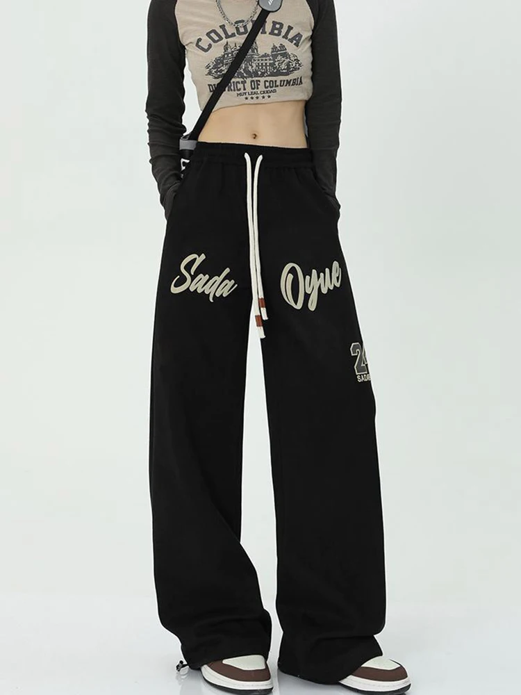 Zoki Harajuku Black Sweatpants Women High Street Letter Loose Y2K Wide Leg Pants Retro High Waist American Bf Straight Trousers
Zoki Harajuku Black Sweatpants Women High Street Letter Loose Y2K Wide Leg Pants Retro High Waist American Bf Straight Trousers