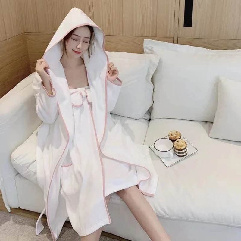 Lady Bath Skirts Wearable Coral Velvet Thickening Bath Towel For Body Fast Drying long sleeved Bathrobes Bath Towels
Lady Bath Skirts Wearable Coral Velvet Thickening Bath Towel For Body Fast Drying long sleeved Bathrobes Bath Towels