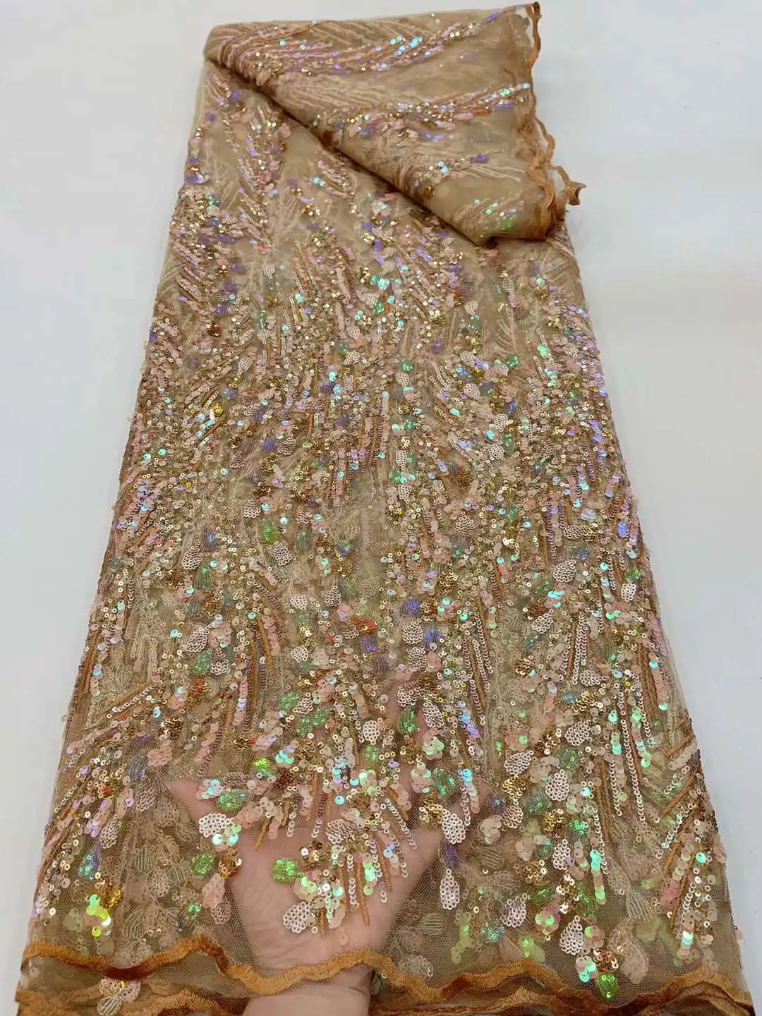 High quality Sequin embroicered fabric Colorful embroidry French mesh yarn lace Nigeria fabirc For Weddings Evening dresses
High quality Sequin embroicered fabric Colorful embroidry French mesh yarn lace Nigeria fabirc For Weddings Evening dresses