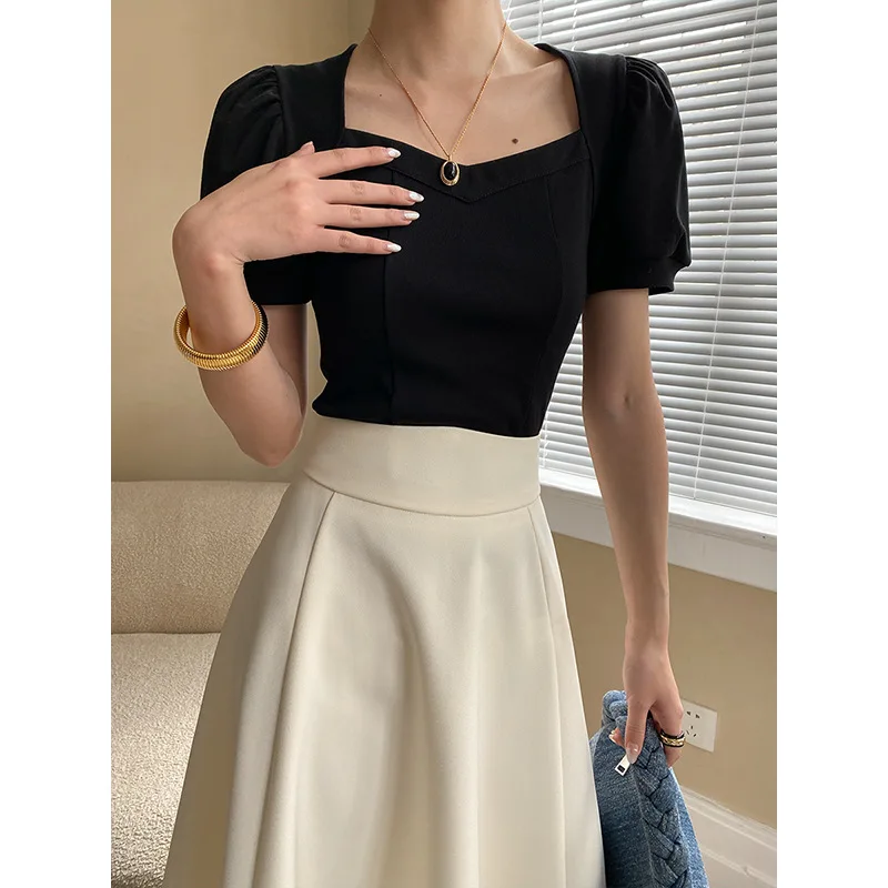 Футболка Fishbone с трехмерным вырезом и квадратным воротником, Осень-зима 
Футболка Fishbone с трехмерным вырезом и квадратным воротником, Осень-зима