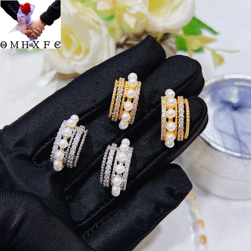 Оптовая продажа, EA1095, Европейская мода, изящные женские серьги-гвоздики из золота 18KT 
Оптовая продажа, EA1095, Европейская мода, изящные женские серьги-гвоздики из золота 18KT