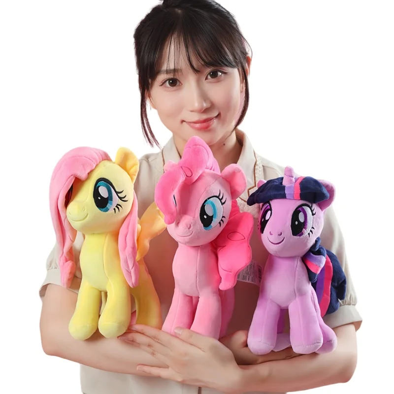 MINISO My Little Pony плюшевая игрушка Сумерки блестящие флуттерши Пинки Пирог Радуга тире Единорог игрушка дружба Волшебный подарок для девочки
MINISO My Little Pony плюшевая игрушка Сумерки блестящие флуттерши Пинки Пирог Радуга тире Единорог игрушка дружба Волшебный подарок для девочки