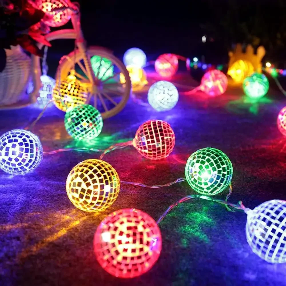10/20 LED Disco Mirror Ball String Light Garland Battery Powered Globe Ball Fairy Light For Wedding Party Wall Window Tree Decor
10/20 LED Disco Mirror Ball String Light Garland Battery Powered Globe Ball Fairy Light For Wedding Party Wall Window Tree Decor